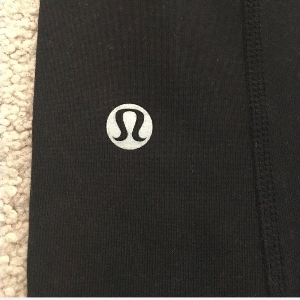 Lululemon Wide Leg Black Full Length Leggings Size 4 - Picture 4 of 6
